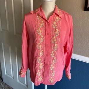 𝅺VINTAGE Diane Von Furstenberg Embroidered Silk Pink Button Down Shirt XS
